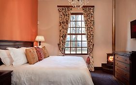 Bergview Farm Cottage By First Private Stays